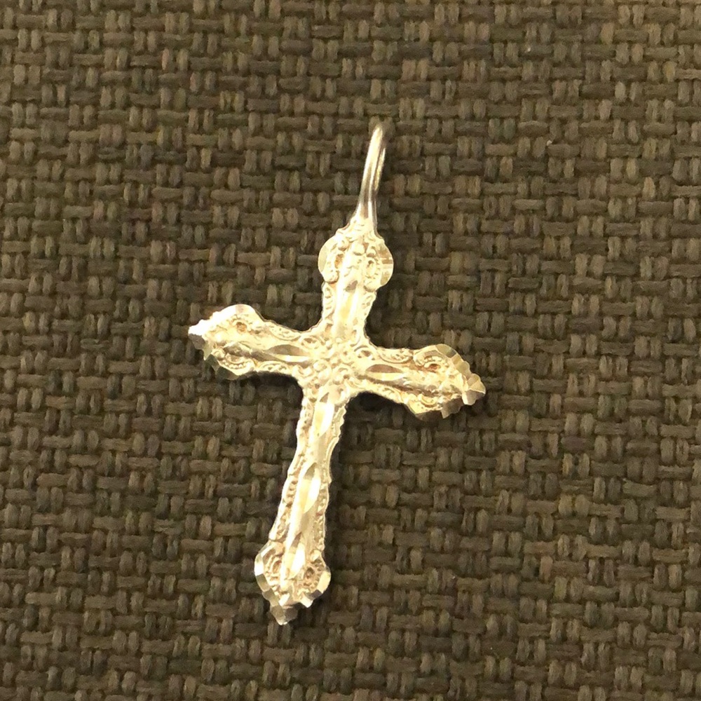 Sterling Silver Vintage Cross Pendant